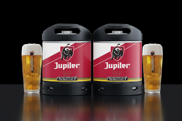Jupiler Bundle Glasses on Side
